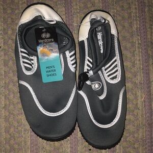 NEW men’s water shoes size 10
